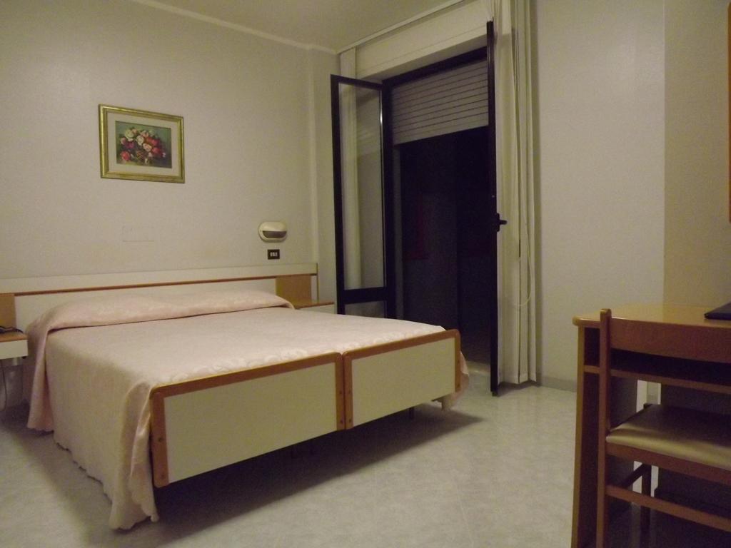 Hotel Cristina 끼안챠노테르메 객실 사진